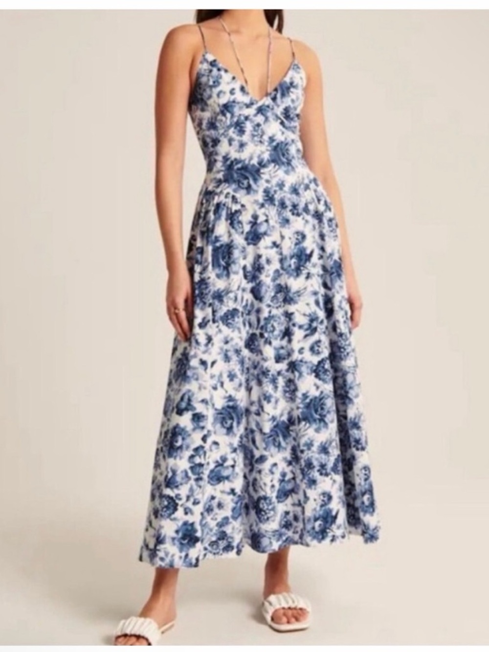 Abercrombie & Fitch Blue and White Floral Spaghetti Strap Maxi Dress